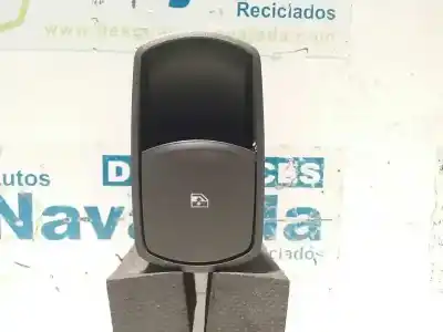 Peça sobressalente para automóvel em segunda mão Botão / Interruptor Elevador Vidro Dianteiro Direito por OPEL CORSA D Sport Referências OEM IAM 13189333  13189333