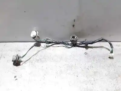 Peça sobressalente para automóvel em segunda mão Suporte De Lâmpada por KIA RIO LS Berlina Referências OEM IAM   