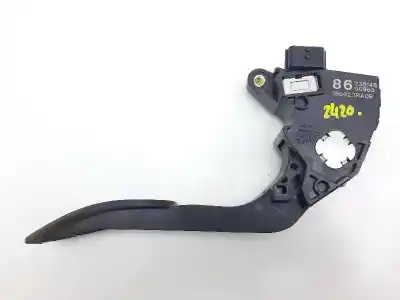 Second-hand car spare part accelerator pedal for nissan pulsar (c13) sport edition oem iam references 180023ra0b