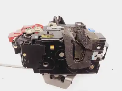 Автозапчастина б/у замок дверей заднього лівого для audi a8 (4e2) 3.0 v6 24v tdi посилання на oem iam 4e0839015  