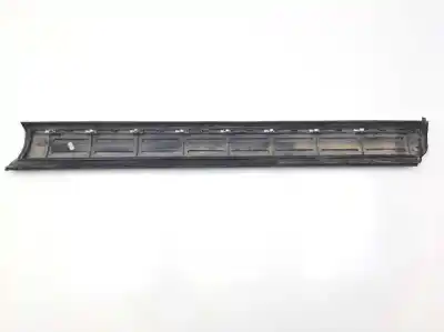 Pièce détachée automobile d'occasion jupe latérale pour porsche cayenne (typ 9pa1) diesel références oem iam 7l5837787  
