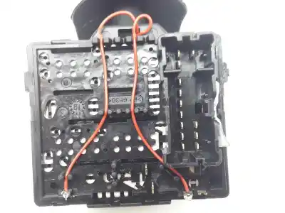 Second-hand car spare part windshiel wiper switch for dacia dokker essential oem iam references 10657730 e10657730 