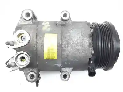 Peça sobressalente para automóvel em segunda mão COMPRESSOR DE AR CONDICIONADO A/A A/C por FORD B-MAX  Referências OEM IAM AV1119D629BA  