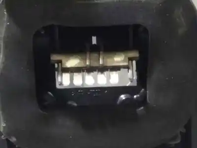 Автозапчастина б/у лампальник для opel corsa d selective посилання на oem iam   