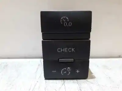 Second-hand car spare part Switch for AUDI A6 BERLINA (4F2) 2.7 TDI Quattro (132kW) OEM IAM references 4F0927123A  