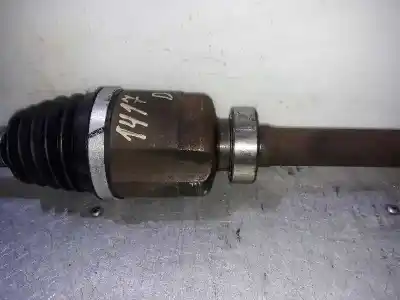 Second-hand car spare part front right transmission for dacia duster ambiance 4x2 oem iam references   