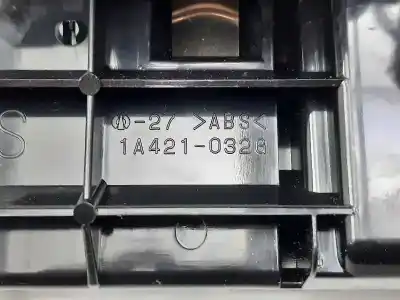 Pièce détachée automobile d'occasion cendrier pour lexus is200 (ds2/is2) 220d références oem iam 1a421032g  