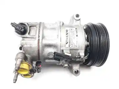 İkinci el araba yedek parçası  için VOLVO V40  OEM IAM referansları P31469966  