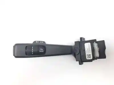 İkinci el araba yedek parçası  için VOLVO V40  OEM IAM referansları 31456045  
