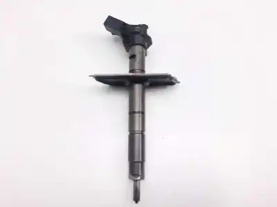 Recambio de automóvil de segunda mano de INYECTOR para AUDI A8 (4E2)  referencias OEM IAM 059130277AB 0445115037 0603161221