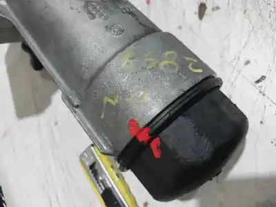 Pezzo di ricambio per auto di seconda mano supporto filtro olio per audi a3 (8l) 1.9 tdi riferimenti oem iam 038116389  
