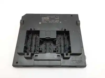 Peça sobressalente para automóvel em segunda mão  por SKODA KAROQ (NU)  Referências OEM IAM 5Q0937084DG  