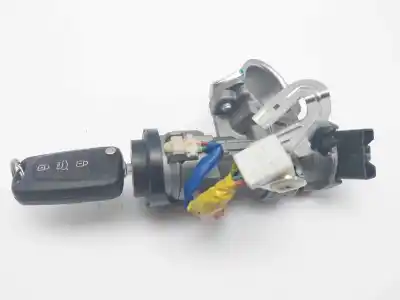 Pièce détachée automobile d'occasion commutateur d'allumage pour kia rio concept références oem iam 