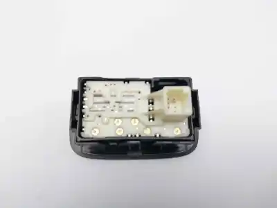 Peça sobressalente para automóvel em segunda mão botão / interruptor elevador vidro traseiro direito por toyota auris advance referências oem iam 192801  