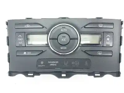 Gebrauchtes Autoersatzteil  zum TOYOTA AURIS  OEM-IAM-Referenzen 5590002321  1M096R000205A