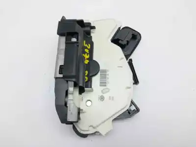 Recambio de automóvil de segunda mano de CERRADURA PUERTA DELANTERA DERECHA para SEAT LEON (5F1)  referencias OEM IAM 5K1837016J  