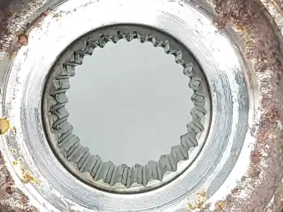 Peça sobressalente para automóvel em segunda mão manga de eixo dianteira direita por renault koleos expression referências oem iam 400145ha0a  402025ha0a