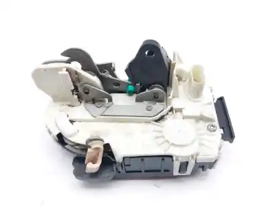 Tweedehands auto-onderdeel achter links deurslot voor jeep compass limited oem iam-referenties a052111