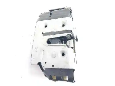 Peça sobressalente para automóvel em segunda mão fechadura da porta traseira esquerda por jeep compass limited referências oem iam a052111  