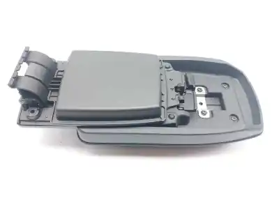 Автозапчастина б/у центральний подлокник для toyota auris active посилання на oem iam 5890502a20c0  