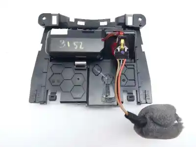 Автозапчасти б/у пепельница за audi a5 coupe (8t) 2.7 tdi ссылки oem iam 8k0857951  8k0857951v10