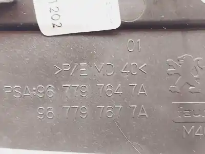 Автозапчасти б/у аэрационная решетка за citroen c4 picasso seduction ссылки oem iam 967797647a  967797677a