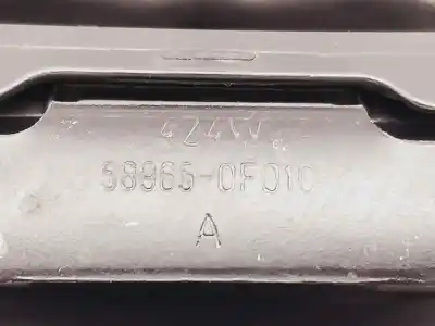 Pezzo di ricambio per auto di seconda mano bracciolo centrale per toyota verso active riferimenti oem iam 589650f010  