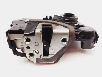 Peça sobressalente para automóvel em segunda mão fechadura da porta dianteira direita por toyota verso active referências oem iam 6903002230  