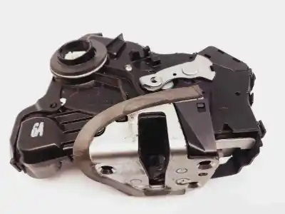 Peça sobressalente para automóvel em segunda mão fechadura da porta dianteira esquerda por toyota verso active referências oem iam 6904002210  