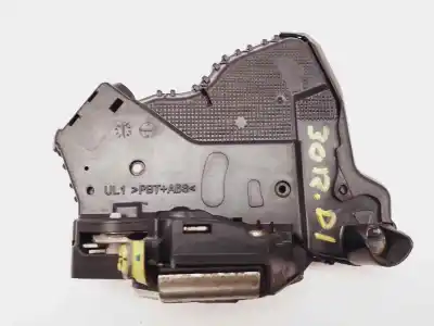 Peça sobressalente para automóvel em segunda mão fechadura da porta dianteira esquerda por toyota verso active referências oem iam 6904002210  