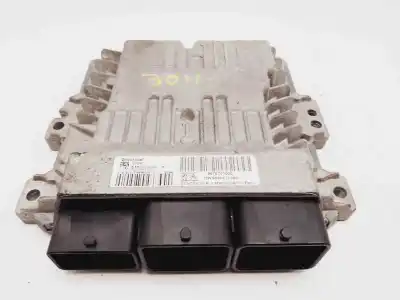 Recambio de automóvil de segunda mano de centralita motor uce para peugeot 5008 premium referencias oem iam 9676761080