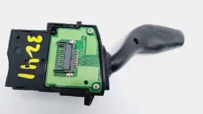 Peça sobressalente para automóvel em segunda mão comutador de luzes por ford focus turn. (cb8) trend referências oem iam av6t13335ad  