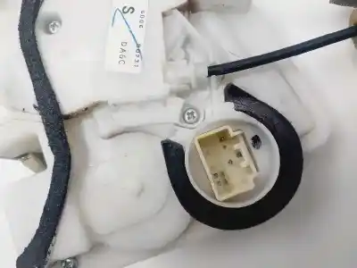 Автозапчасти б/у замок задней правой двери за mazda 2 lim. () luxury ссылки oem iam da6c72310  6d04