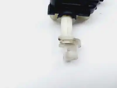 Second-hand car spare part central locking pump for porsche panamera 4 oem iam references 7l5810773a  