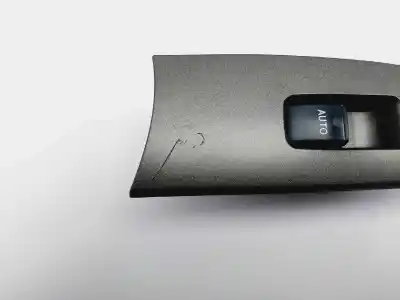 Автозапчасти б/у управление задними левыми стеклами за lexus is200 (ds2/is2) 220d ссылки oem iam 8403053020  