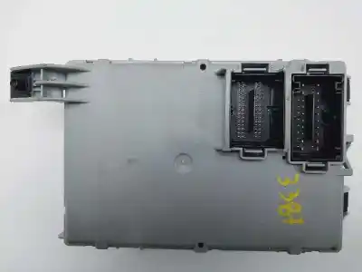 Tweedehands auto-onderdeel relais/zekeringenkastje voor fiat 500 (312_) 1.0 mild hybrid (312.ayd1b) oem iam-referenties 00521783770  