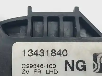 Автозапчасти б/у замок передней правой двери за opel corsa e selective ссылки oem iam 13431840  