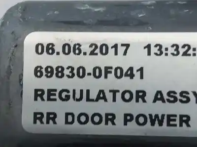 Peça sobressalente para automóvel em segunda mão elevador de vidros traseiro direito por toyota verso active referências oem iam 698300f041  