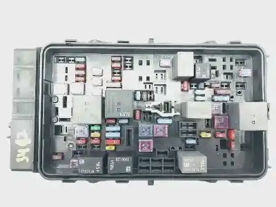 Peça sobressalente para automóvel em segunda mão caixa de fusíveis e relés por opel insignia grand sport excellence referências oem iam 39116627