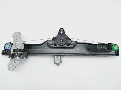 Peça sobressalente para automóvel em segunda mão elevador de vidros dianteiro direito por renault kadjar limited 4x4 referências oem iam 807207795r