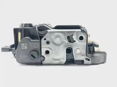 Peça sobressalente para automóvel em segunda mão fechadura da porta dianteira esquerda por peugeot 3008 confort referências oem iam 006231