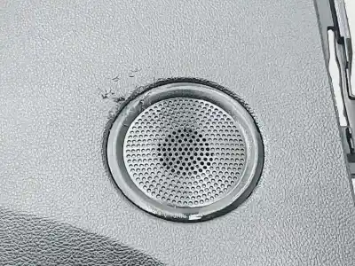 Peça sobressalente para automóvel em segunda mão tablier por kia carens ( ) x-tech referências oem iam 84720a4000wk  84710a4100wk