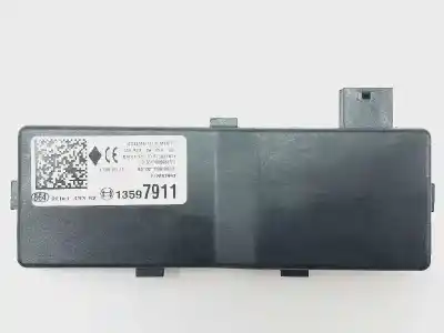 Second-hand car spare part electronic module for opel insignia berlina selective oem iam references 13597911
