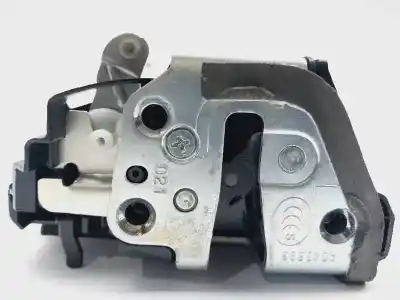 Second-hand car spare part  for LEXUS CT  OEM IAM references 6906033131  