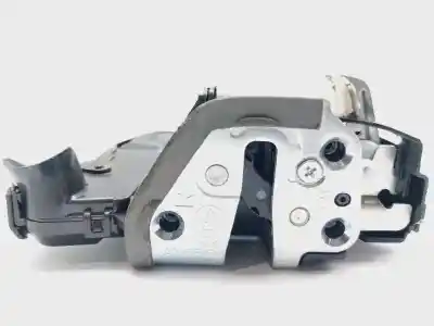 Second-hand car spare part  for LEXUS CT  OEM IAM references 6903060240  