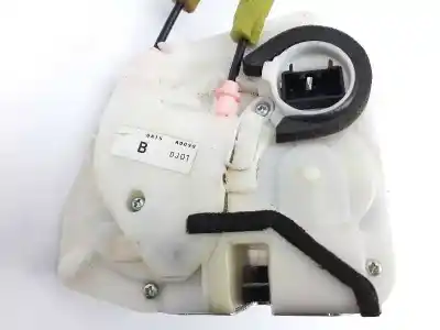 Peça sobressalente para automóvel em segunda mão fechadura da porta dianteira direita por mazda 2 lim. (de) 1.5 style+ referências oem iam f96g15r2  
