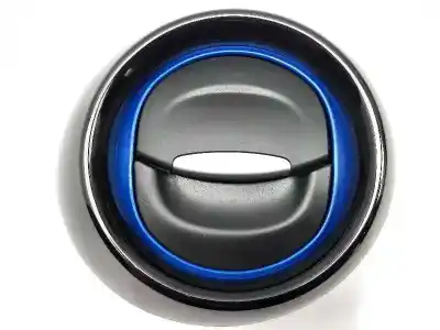 Pezzo di ricambio per auto di seconda mano GRIGLIA DI AERAZIONE per RENAULT CLIO IV  Riferimenti OEM IAM 687605580R  