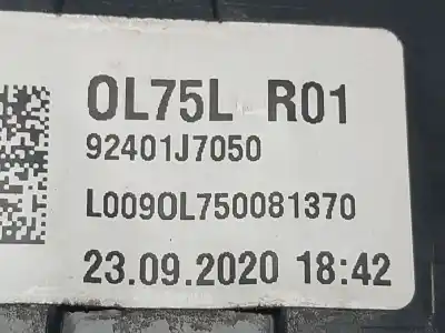 Second-hand car spare part left tailgate light for kia ceed (cd) 1.6 crdi 136 oem iam references 92401j7050  