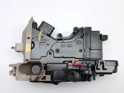 Second-hand car spare part front right door lock for kia ceed (cd) 1.6 crdi 136 oem iam references 81320j7000  