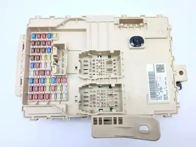 Peça sobressalente para automóvel em segunda mão caixa de fusíveis e relés por kia ceed (cd) 1.6 crdi 136 referências oem iam 91951j7181